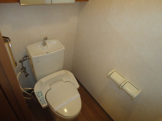 トイレ　シャワー付トイレ