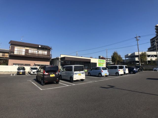 スーパー　フェルナ（スーパー）まで550m