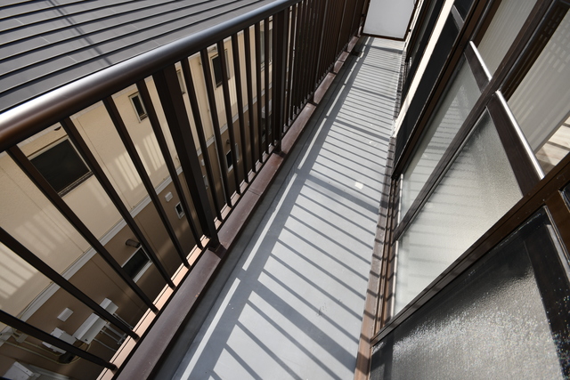 バルコニー　バルコニー