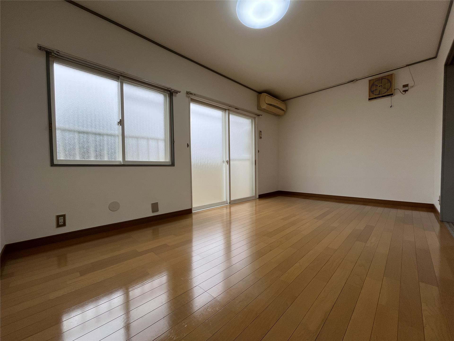 居室・リビング　洋室