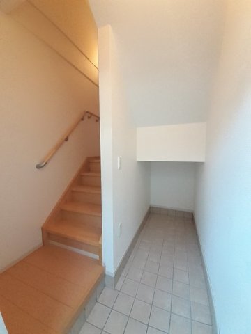 玄関　収納もある玄関です