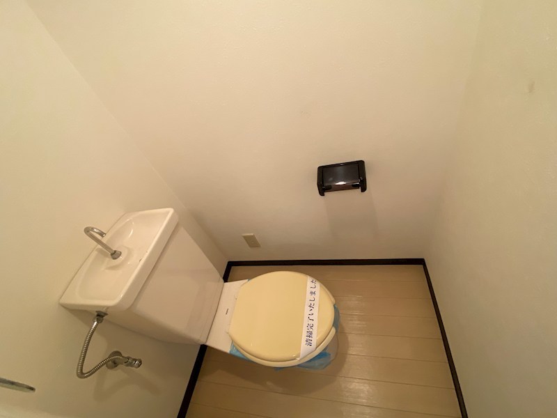 トイレ　別部屋参考