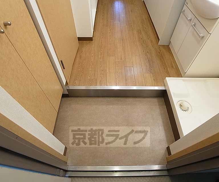 玄関　シューズボックス付きです。