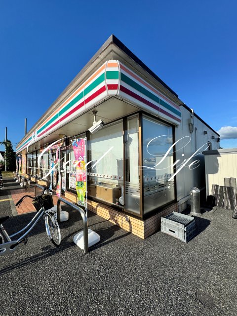 コンビニ　セブン－イレブン　小野市役所前店（コンビニ）まで700m