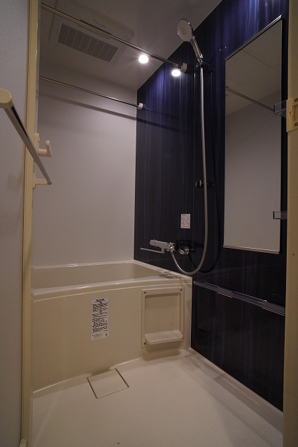 バス・シャワールーム　バス※別部屋参考写真