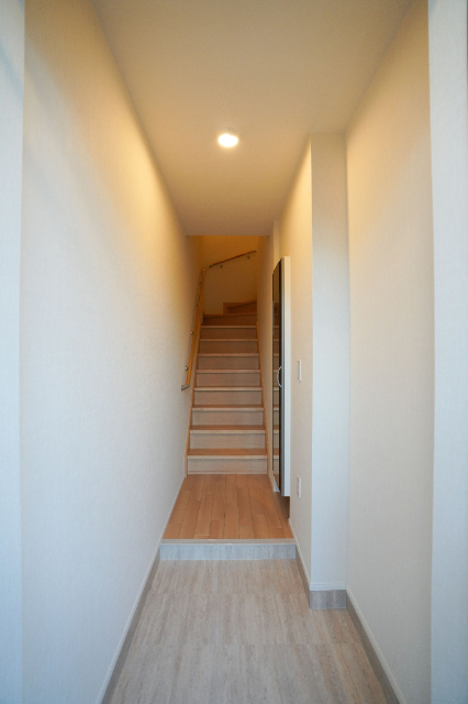 玄関　同じ間取りのお部屋