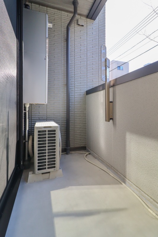 バルコニー　図面と現状に相違がある場合には現状を優先