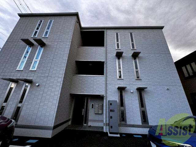 建物外観　仙台市若林区遠見塚３丁目【Ｔｅｌｅｓｃｏｐｉｏ】