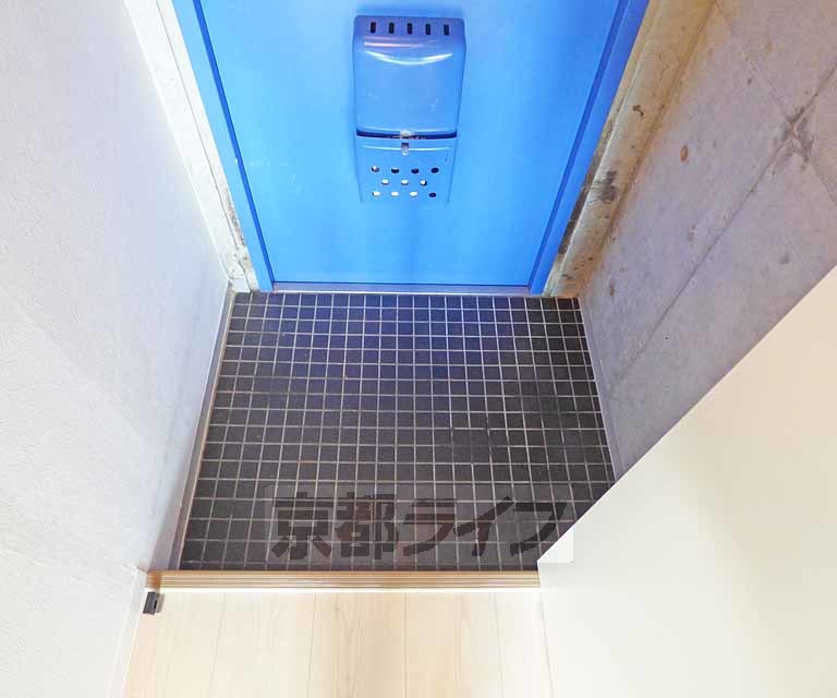 玄関　すっきりとした玄関です。