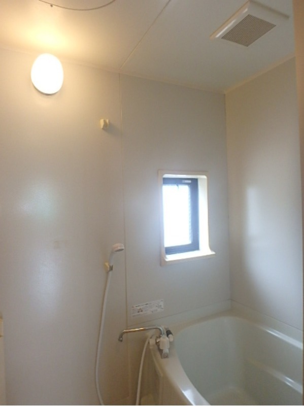 バス・シャワールーム　図面と現状に相違がある場合には現状を優先