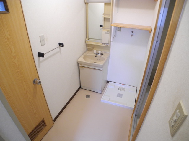 洗面設備　※202号室の写真になります
