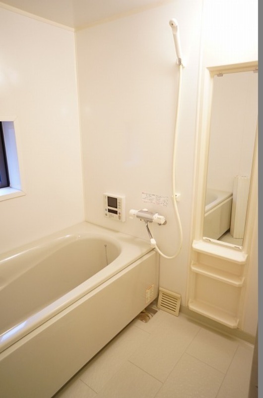 バス・シャワールーム　図面と現状に相違がある場合には現状を優先