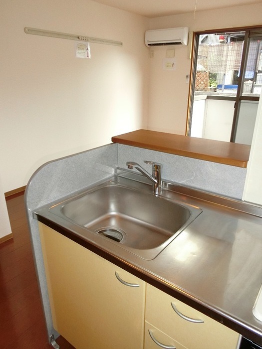 キッチン　カウンターキッチンです。