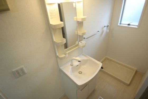 洗面設備　※別部屋の写真です