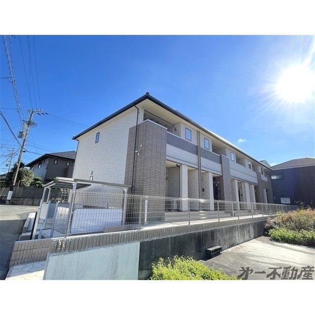 エントランス　建物外観