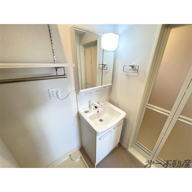 洗面設備　洗面化粧台