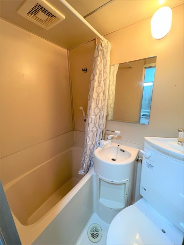 バス・シャワールーム　他室画像