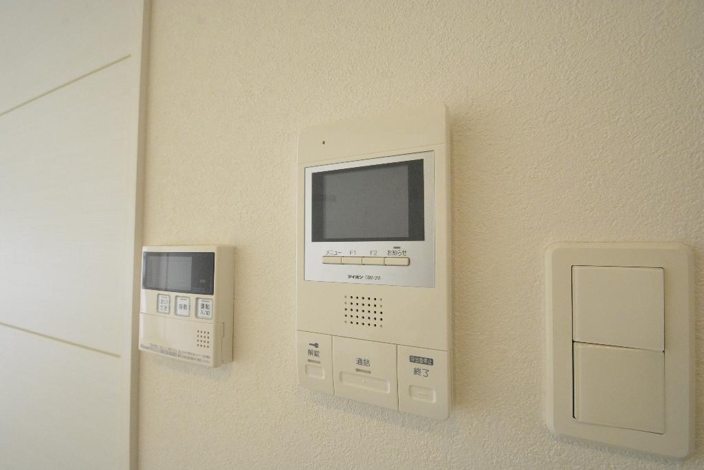 セキュリティ　カメラ付インターホン