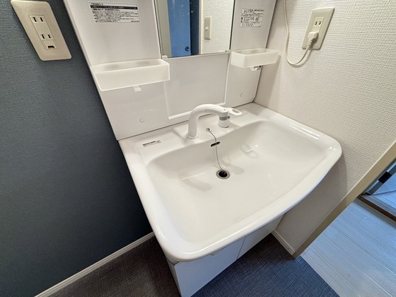 洗面設備　独立洗面台