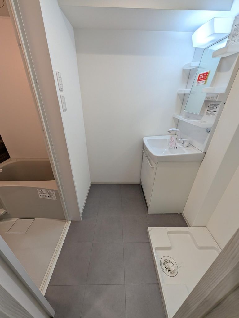 洗面設備　脱衣スペース