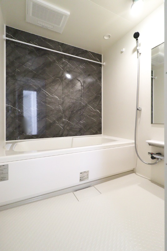 バス・シャワールーム　図面と現状に相違がある場合には現状を優先