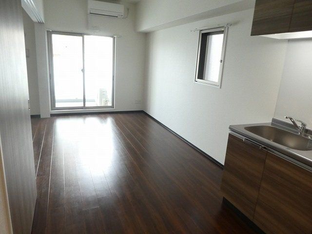 居室・リビング　リビング10帖です。