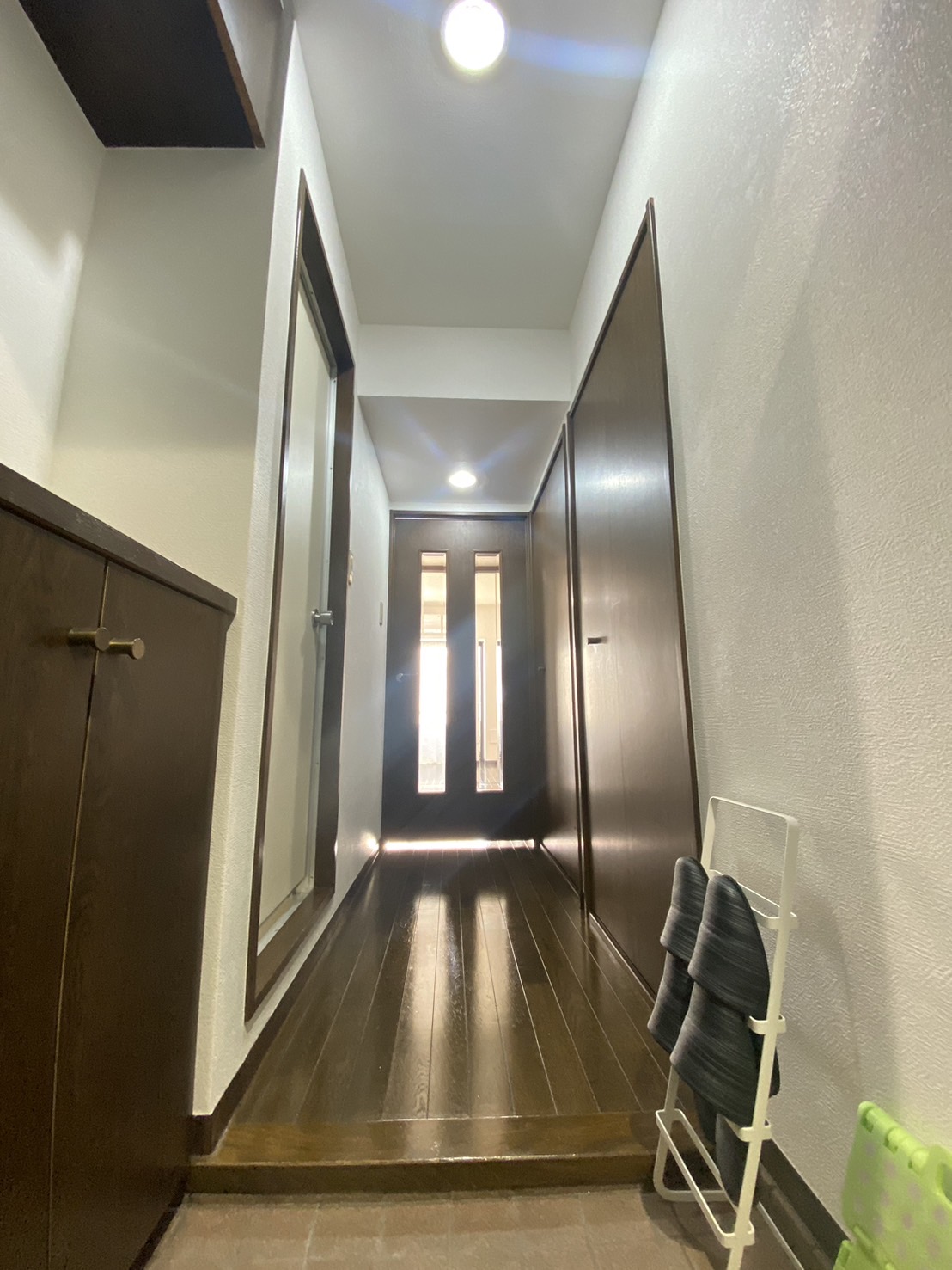 玄関　同間取り別部屋参考写真