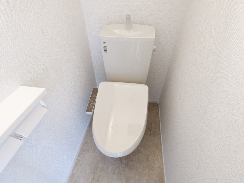 トイレ　図面と現状に相違がある場合には現状を優先