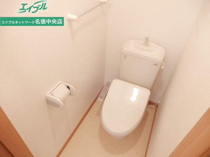 トイレ　同物件別室画像