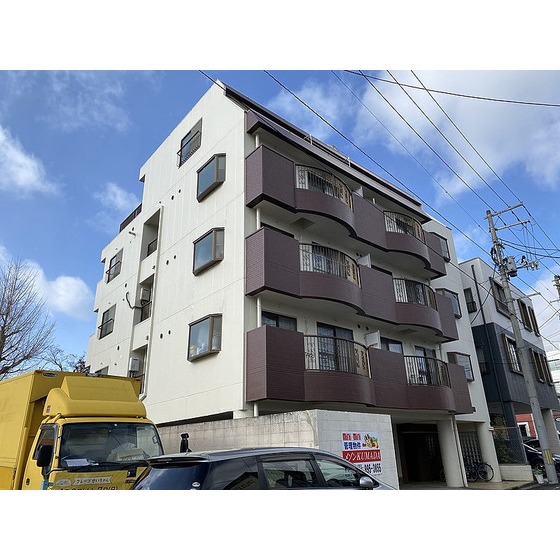 建物外観　駅徒歩圏にある都市ガス物件♪