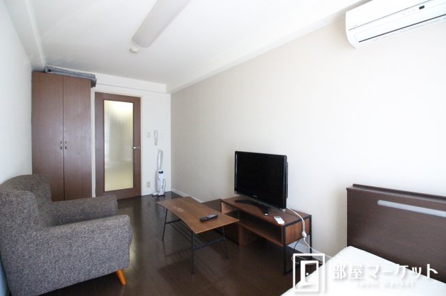 居室・リビング　同型タイプ（家具はつきません）