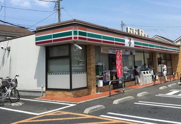 コンビニ　セブンイレブン春日部正善店（コンビニ）まで650m
