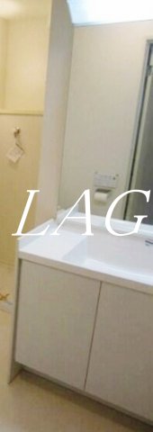 洗面設備　独立洗面台です。