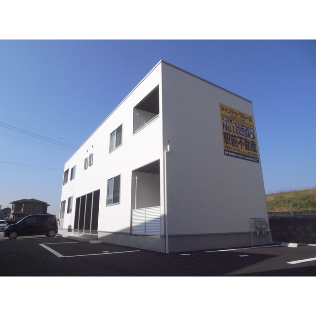 駐車場　駐車場に車を止められます