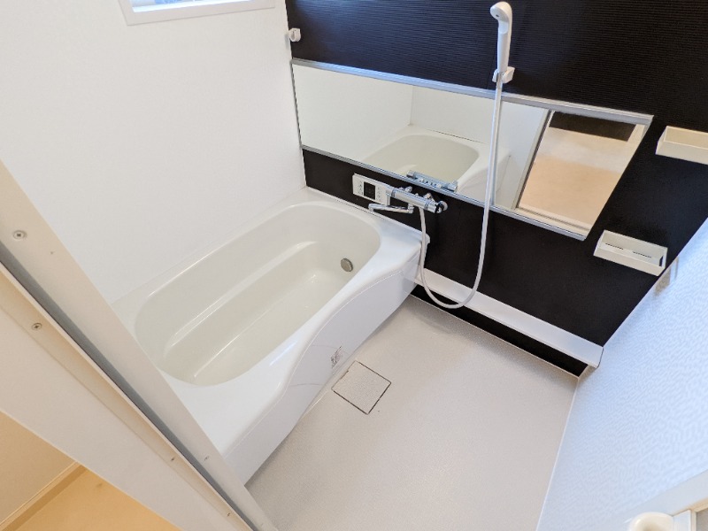 バス・シャワールーム　図面と現状に相違がある場合には現状を優先