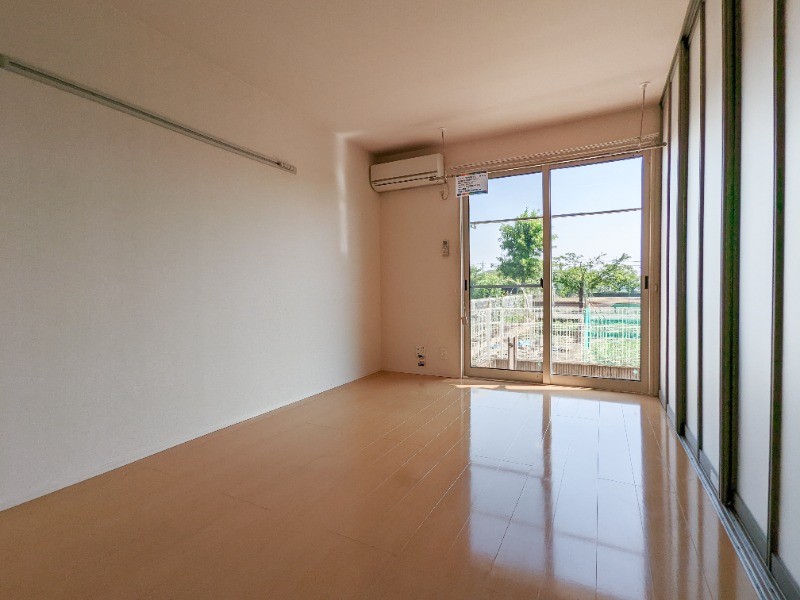 居室・リビング　図面と現状に相違がある場合には現状を優先