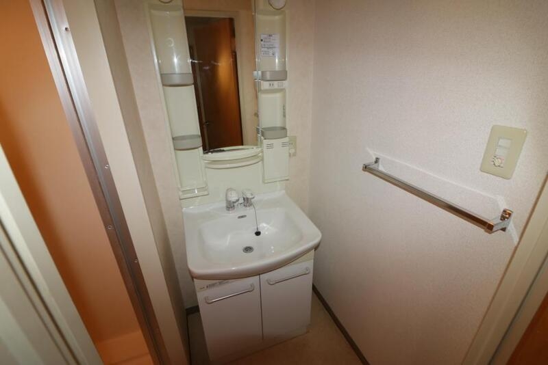 洗面設備　洗面所独立しています。