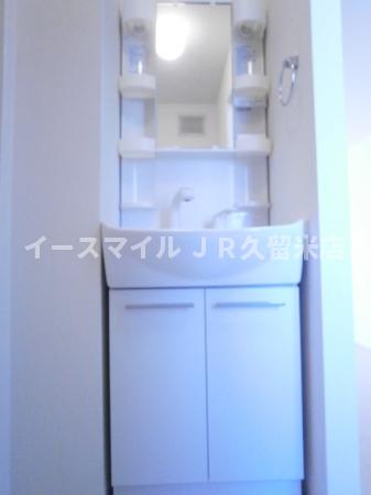 洗面設備　独立洗面化粧台付き