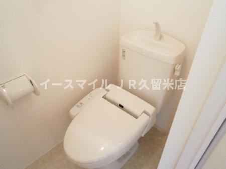 トイレ　落ち着いたトイレです