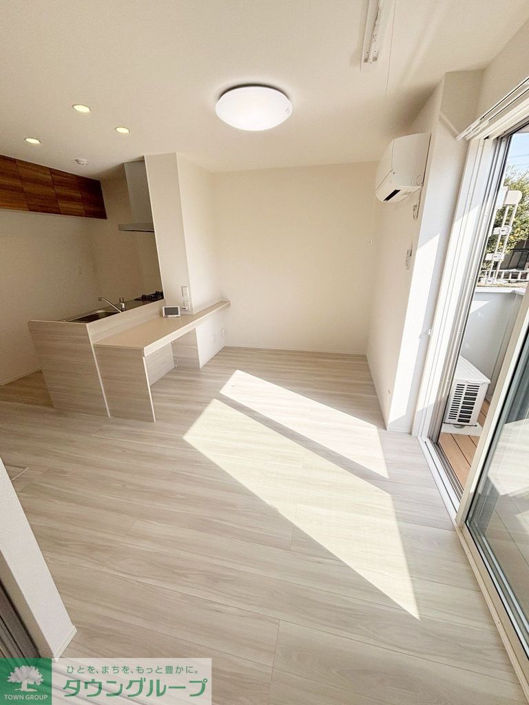 居室・リビング　お問合せはタウンハウジングまで！※現地待合わせ相談可能