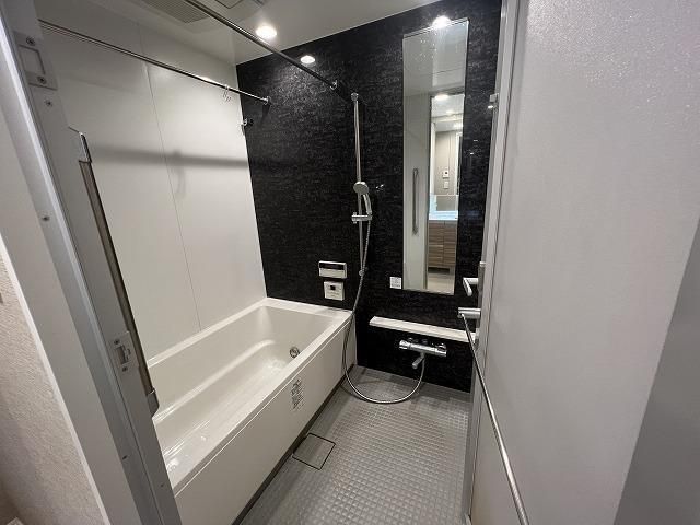 バス・シャワールーム　日々の暮らしに欠かせないお風呂です