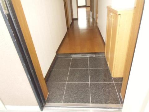 玄関　玄関（イメージ）