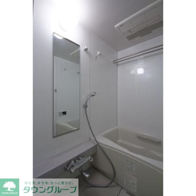 バス・シャワールーム　※写真は同タイプ住戸です。