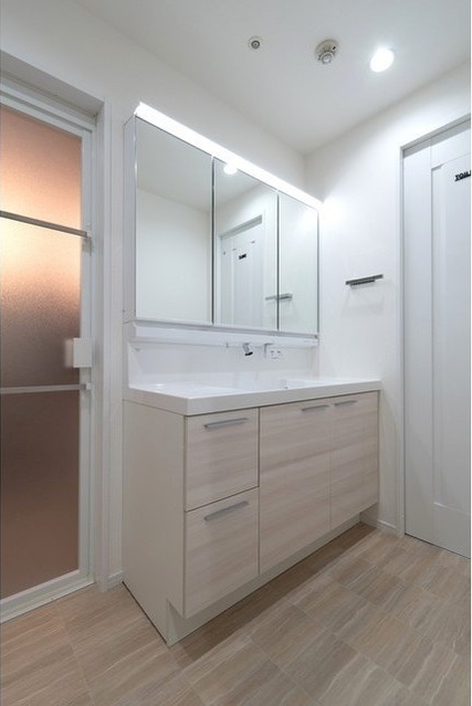 洗面設備　他部屋参考写真となります。