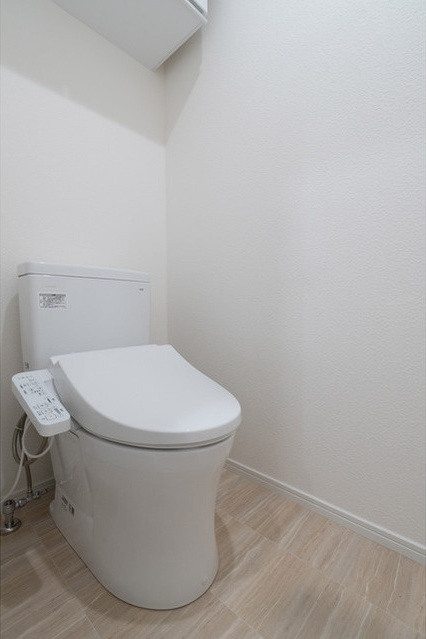 トイレ　他部屋参考写真となります。