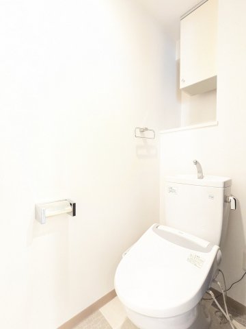 トイレ　トイレもきれいです