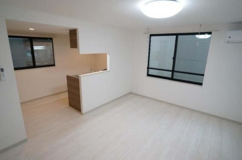 居室・リビング　THE PALMS大島