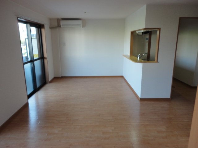 居室・リビング　リビング