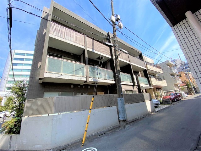 建物外観　◆オシャレなタイル調の外観です◆