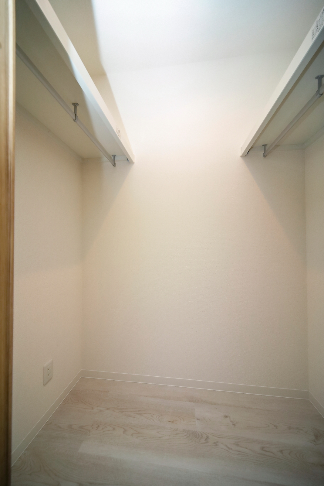 収納　ウォークインクローゼット